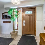 Northview-Blue Mountain-Sauna-Firepit-Balcony-Parking