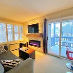 Classy Mountainside Studio