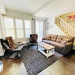 Blue Mountain Suites