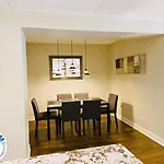 Chateau Blue - Mountain View, Steps To The Village, Wifi, Linens/Towels, Bbq