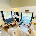 Cozy Studio Loft With 2 Baths Next To Slopes