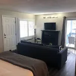 Freshly Upgraded Cozy Studio @ North Creek Resort