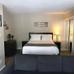 Freshly Upgraded Cozy Studio @ North Creek Resort