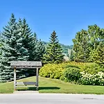 Condo 123 At Snowbridge