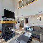 Chateau Ridge 223