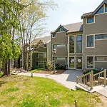 2Br Slopeside In Chateau Ridge Blue Mountains