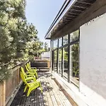 Mountain View-Backyard-Air-Conditioning-Bbq-15Mins Walk Blue Mountain Village