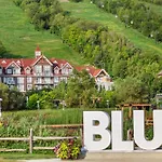 Blue Mtn Chalet With A Sauna, Sleeps 20
