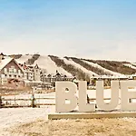 Blue Mountain, Collingwood - Loft Condo, Sleeps 4