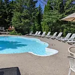 All Seasons Sierra Lane Retreat 88371