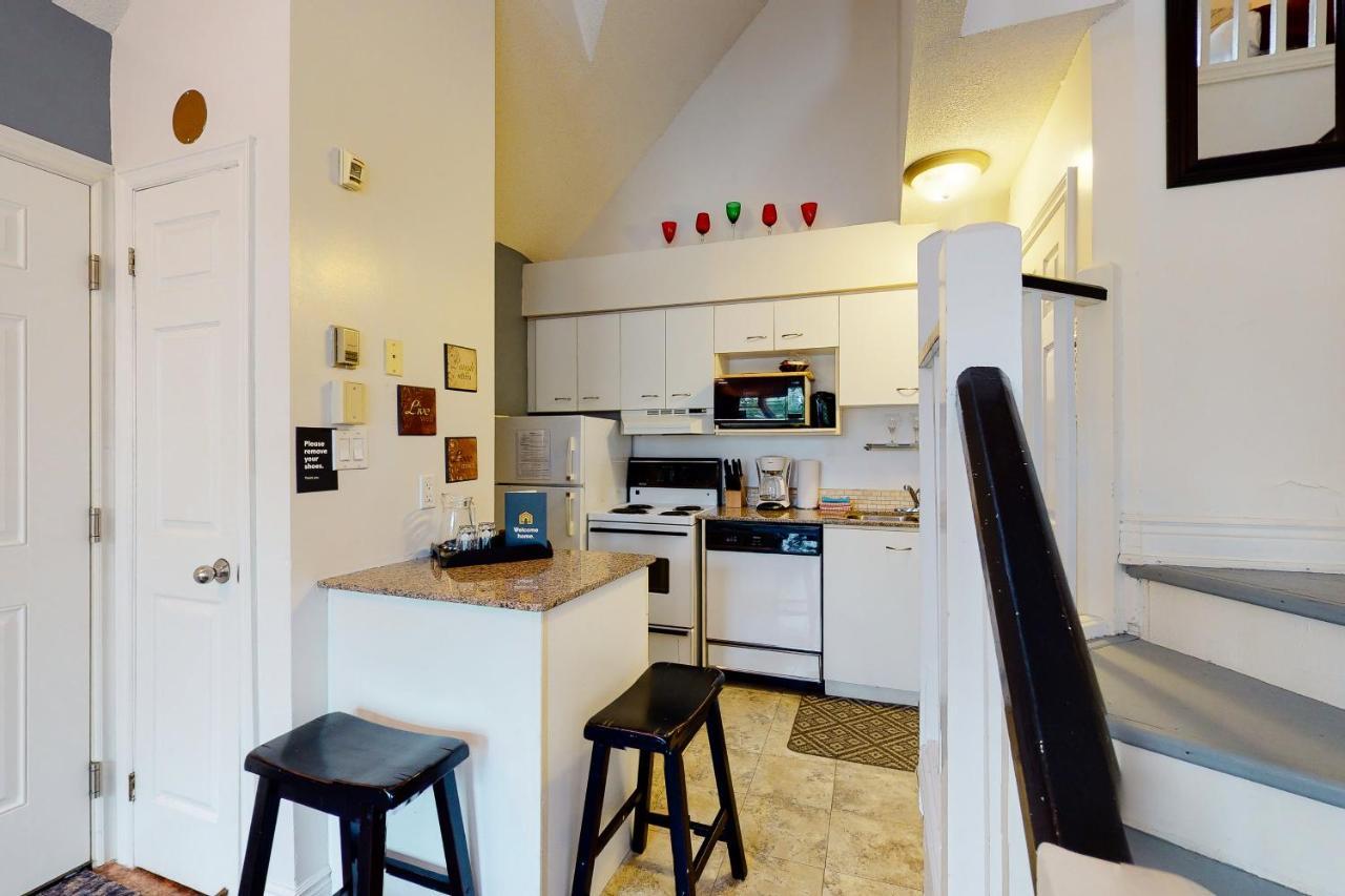 Apartment 212 At North Creek By Vacasa