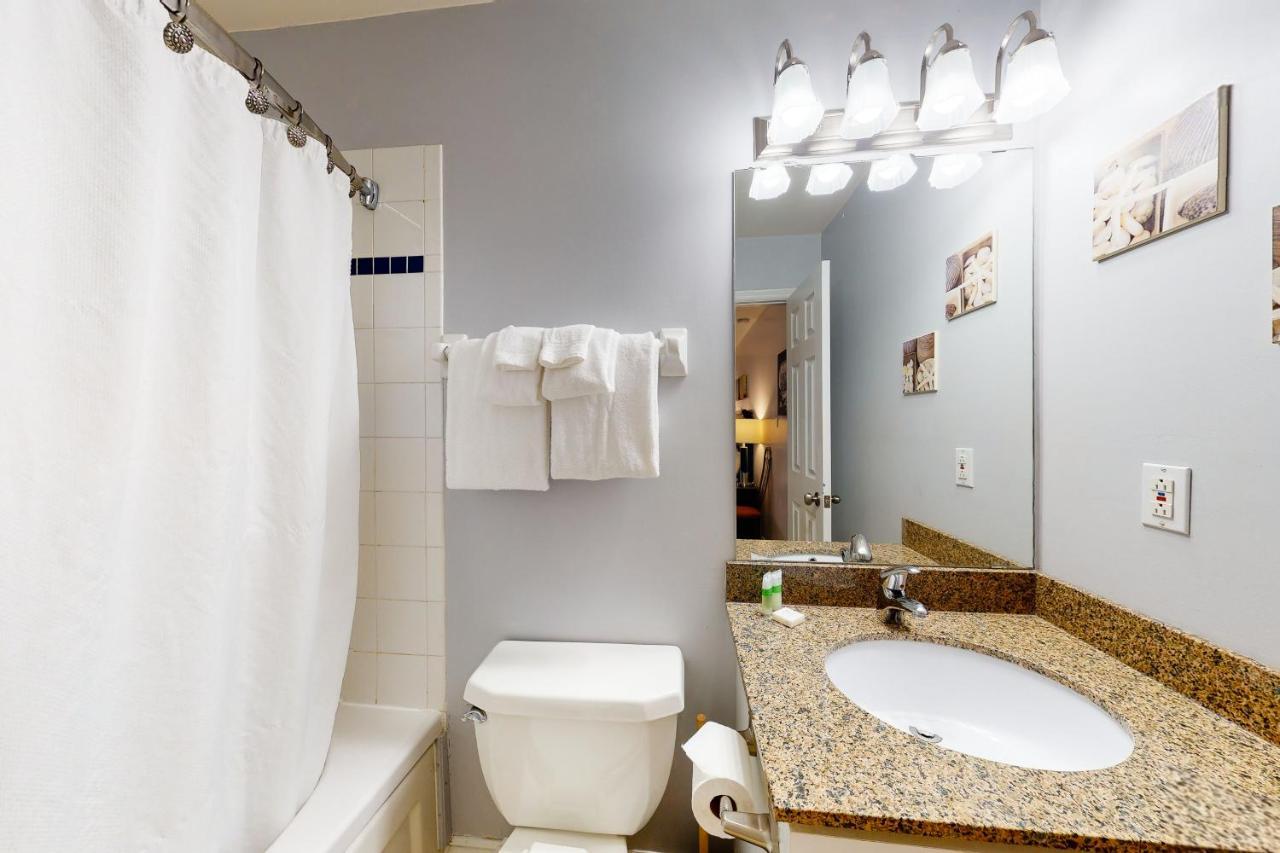 212 At North Creek By Vacasa Apartment *
