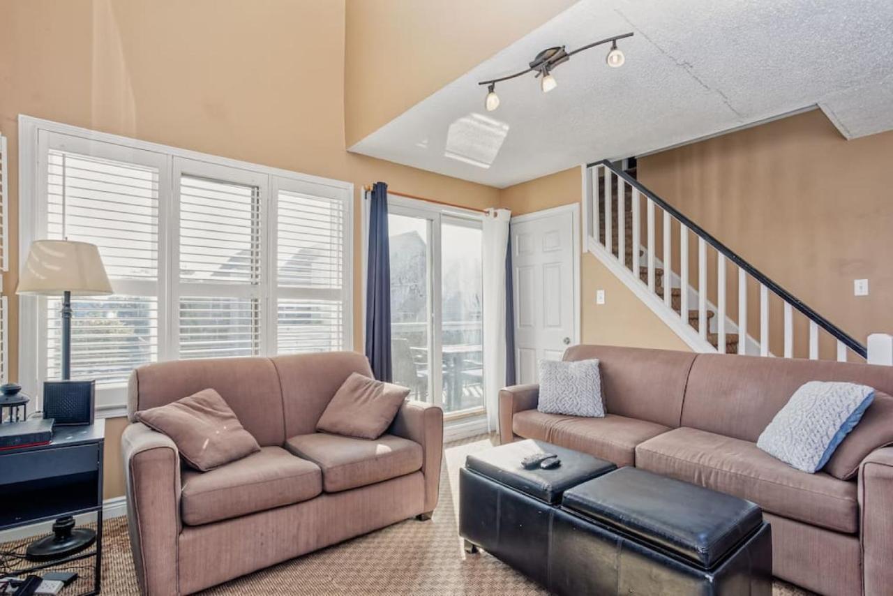 Mountainside 2 Bed 2 Bath With Laundry Apartment *