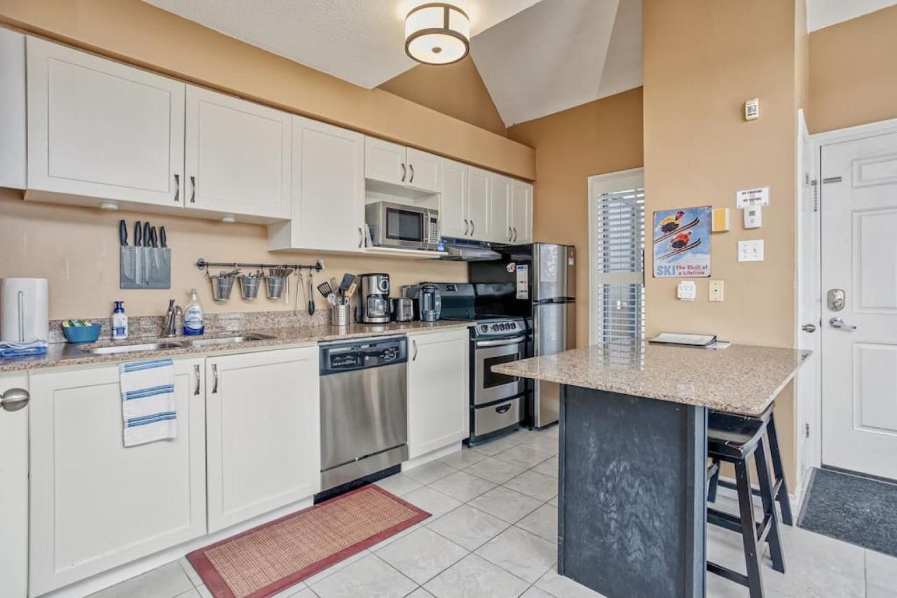 Mountainside 2 Bed 2 Bath With Laundry Apartment *