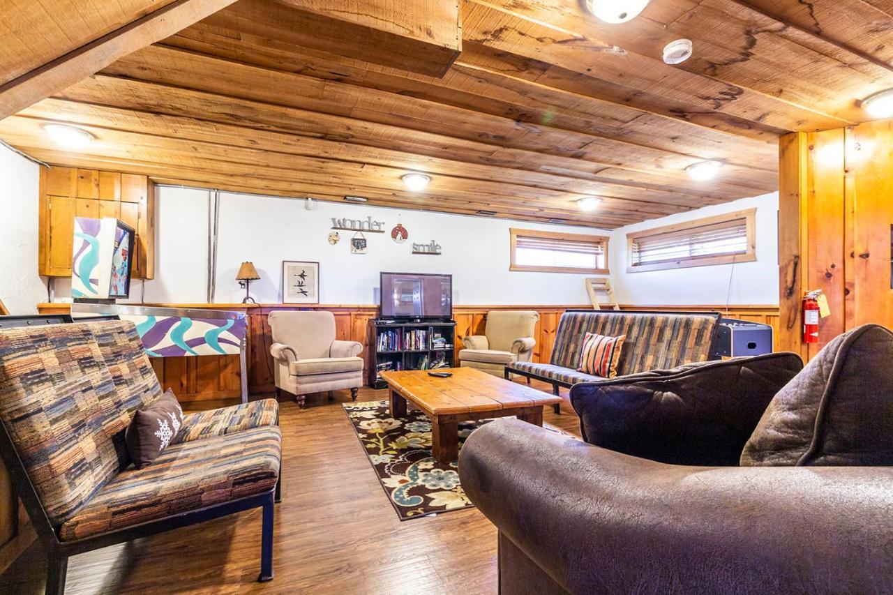 Northview-blue Mountain-sauna-firepit-balcony-parking Chalet *