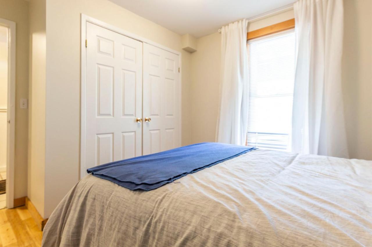 Northview-blue Mountain-sauna-firepit-balcony-parking
