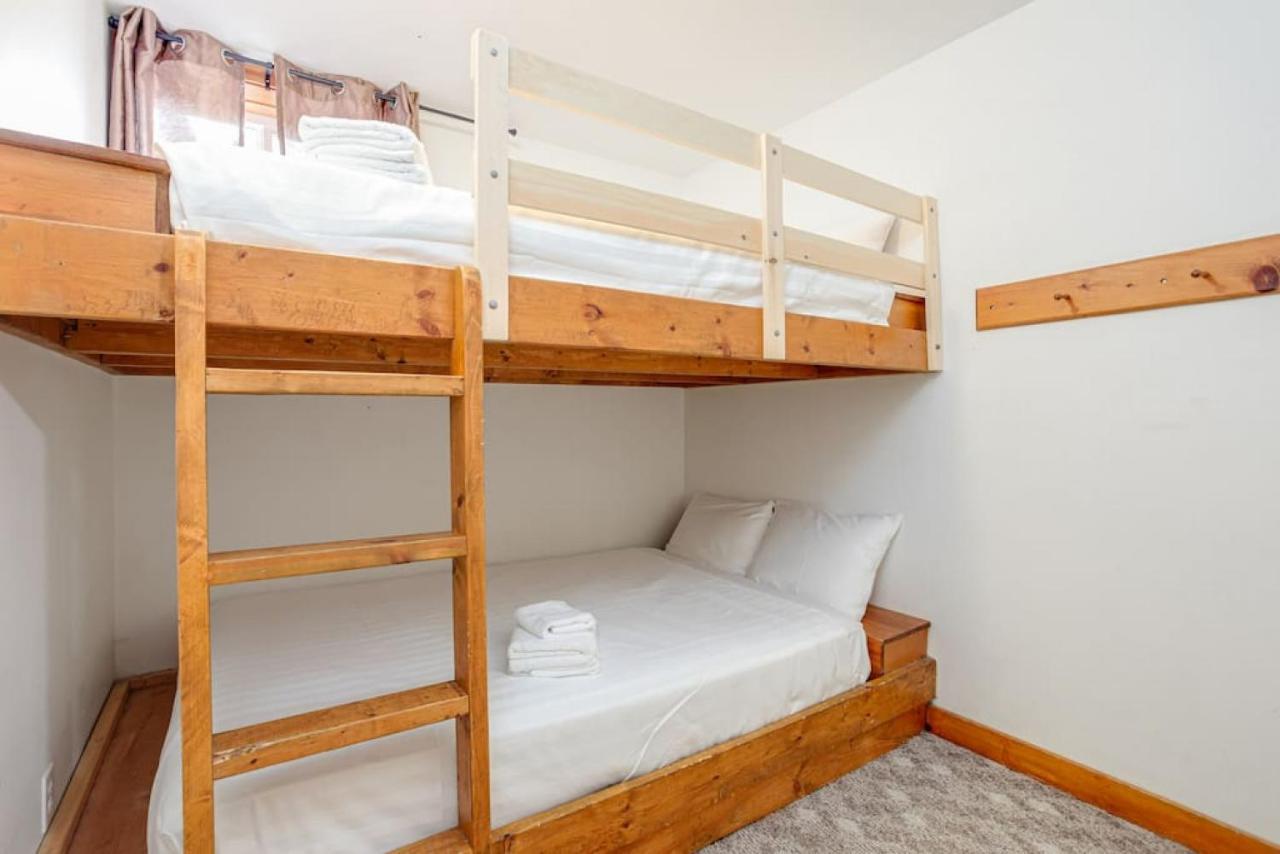 Blue Mtn With A Sauna, Sleeps 20 * Blue Mountains