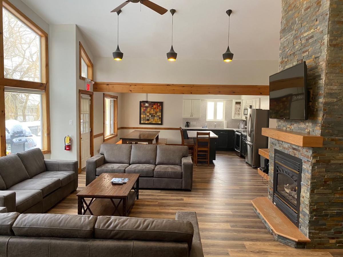 Chalet Summit Ridge 4 *