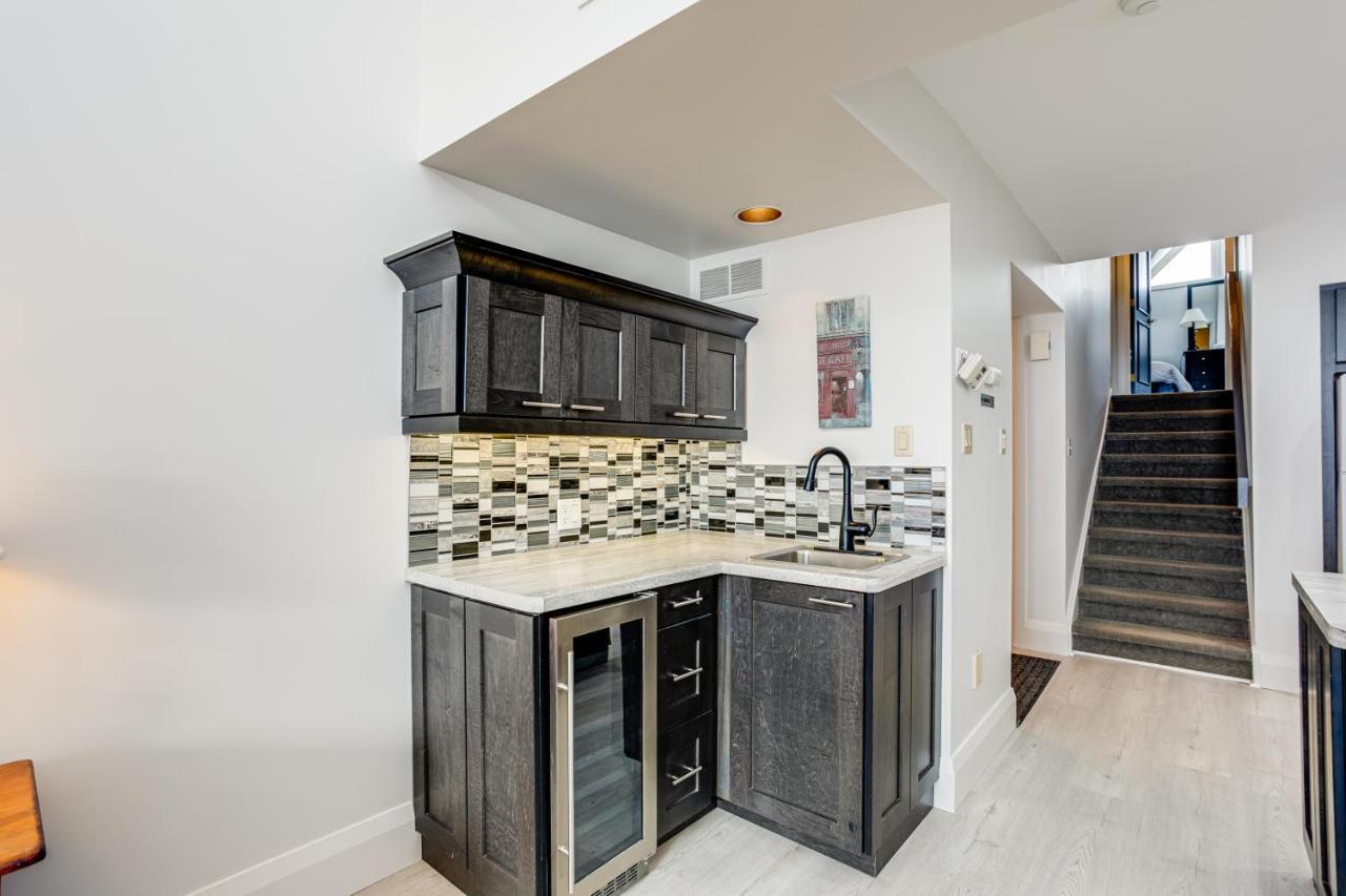 2 Bdrm In Out Loft At Blue Mountain Apartment