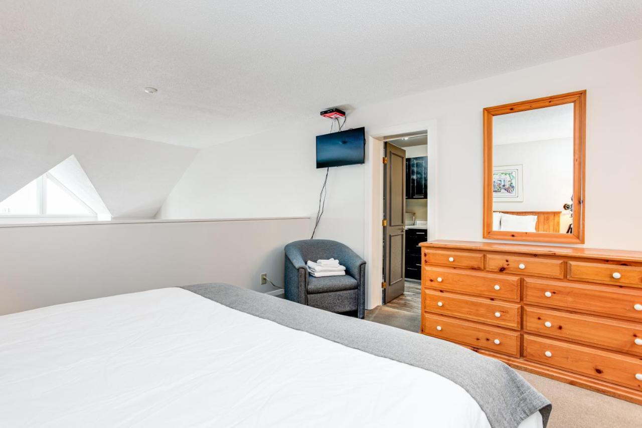 2 Bdrm In Out Loft At Blue Mountain * Blue Mountains