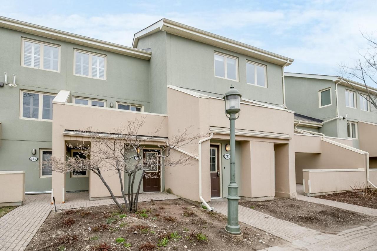 Stunning Townhouse - 3 Bdrm Blue Mountain Village Sauna! Holiday home *