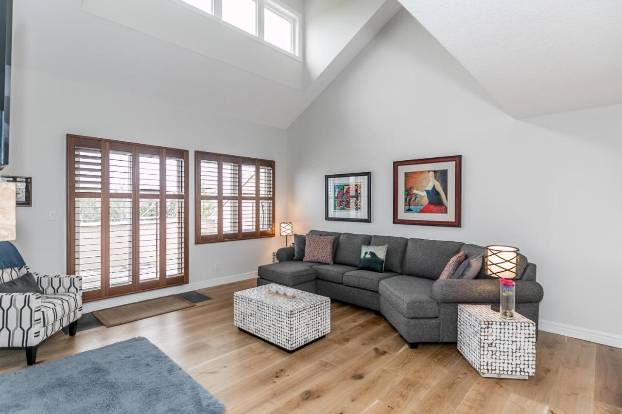 Stunning Townhouse - 3 Bdrm Blue Mountain Village Sauna!