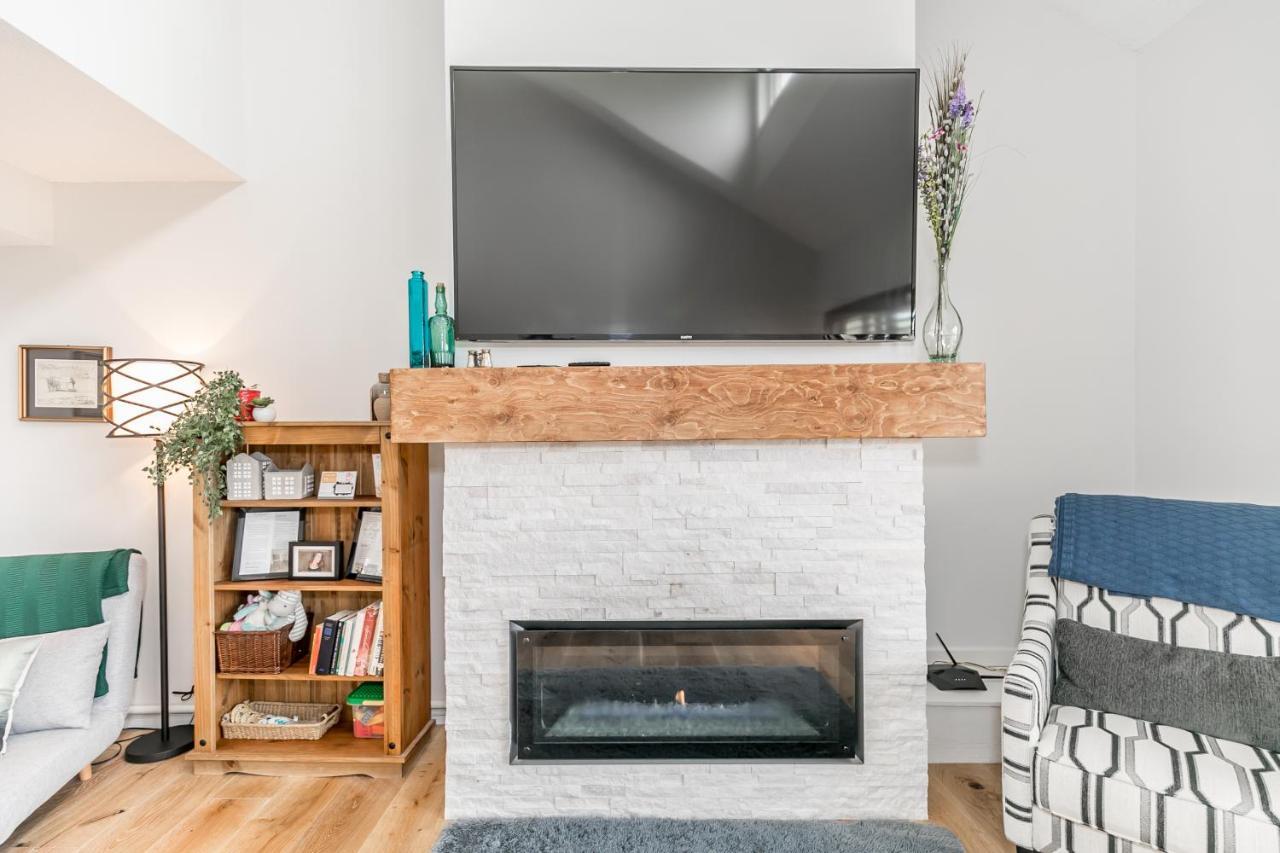 Stunning Townhouse - 3 Bdrm Blue Mountain Village Sauna! Blue Mountains