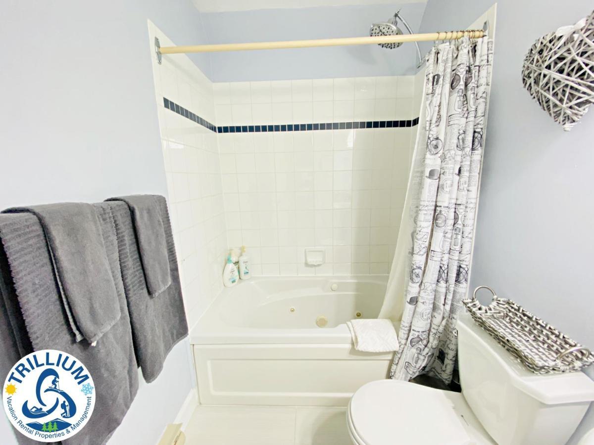 Cozy Loft With 2 Baths Next To Slopes Blue Mountains