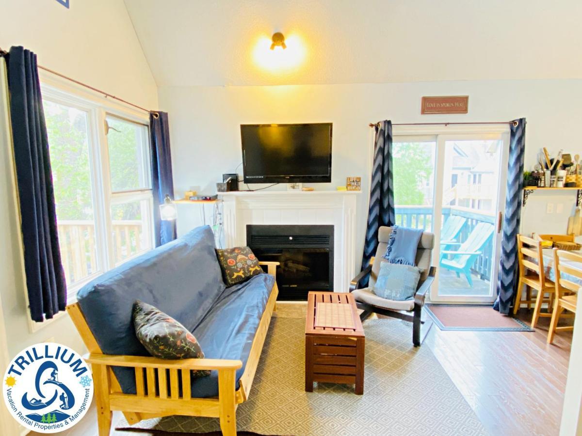 Cozy Loft With 2 Baths Next To Slopes