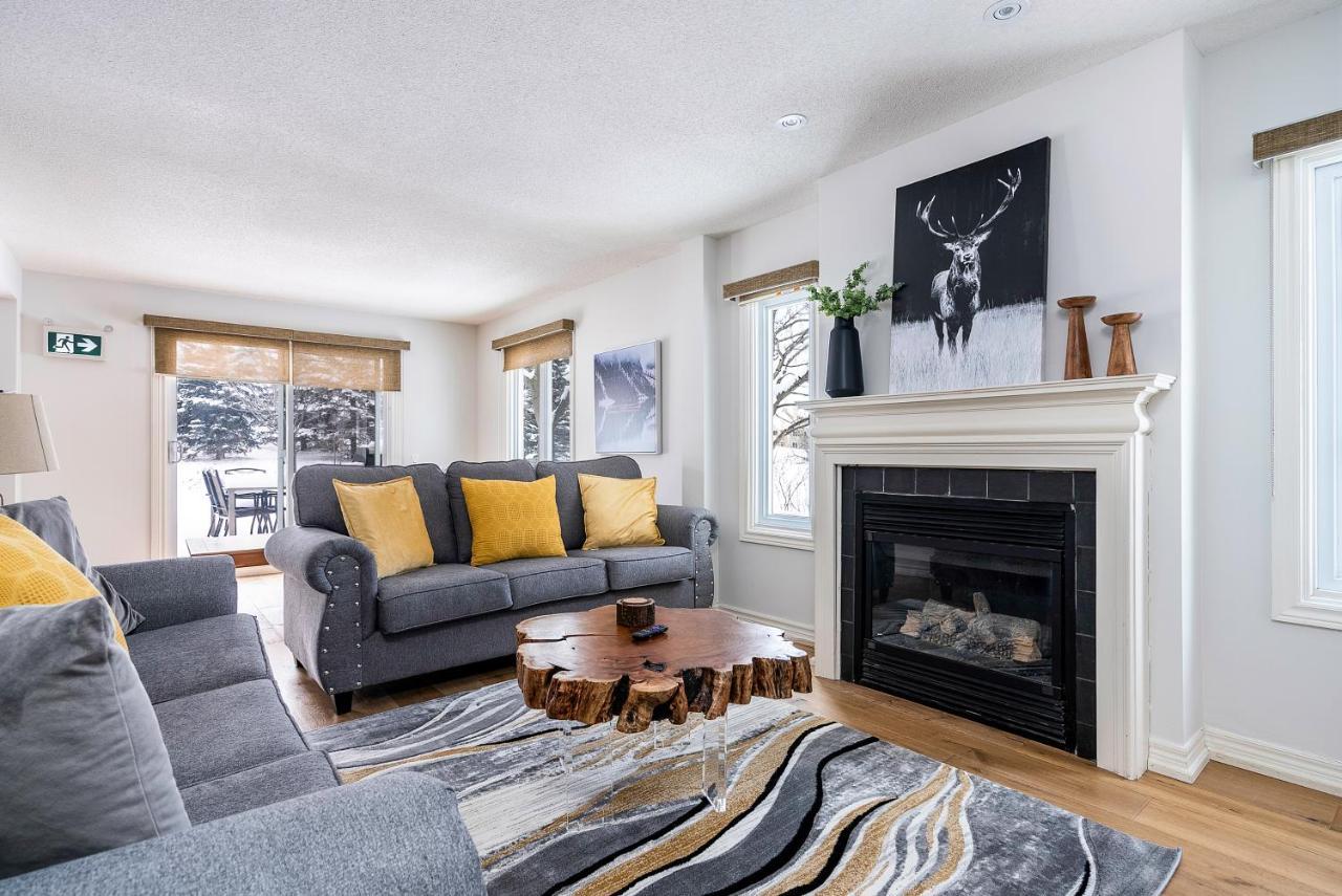 Luxurious Blue Mountain 3br & 3bth Walk-in To Village Holiday home *