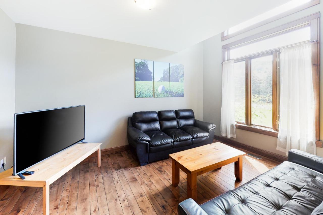Lucille 109 Chalet Blue Mountains