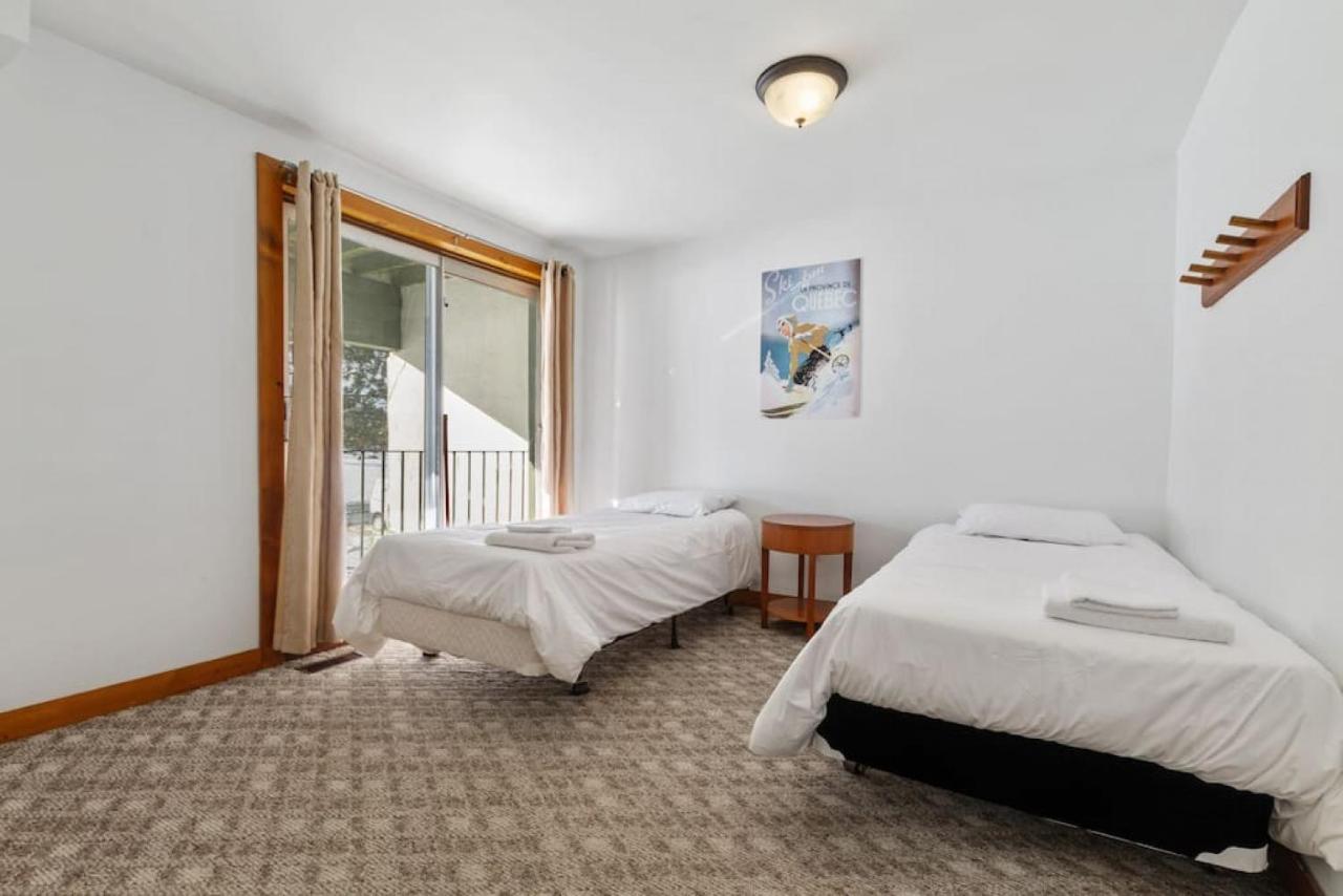 12 Beds Sleep 16 Chalet-sauna-hottub-2min To Blue Chalet *