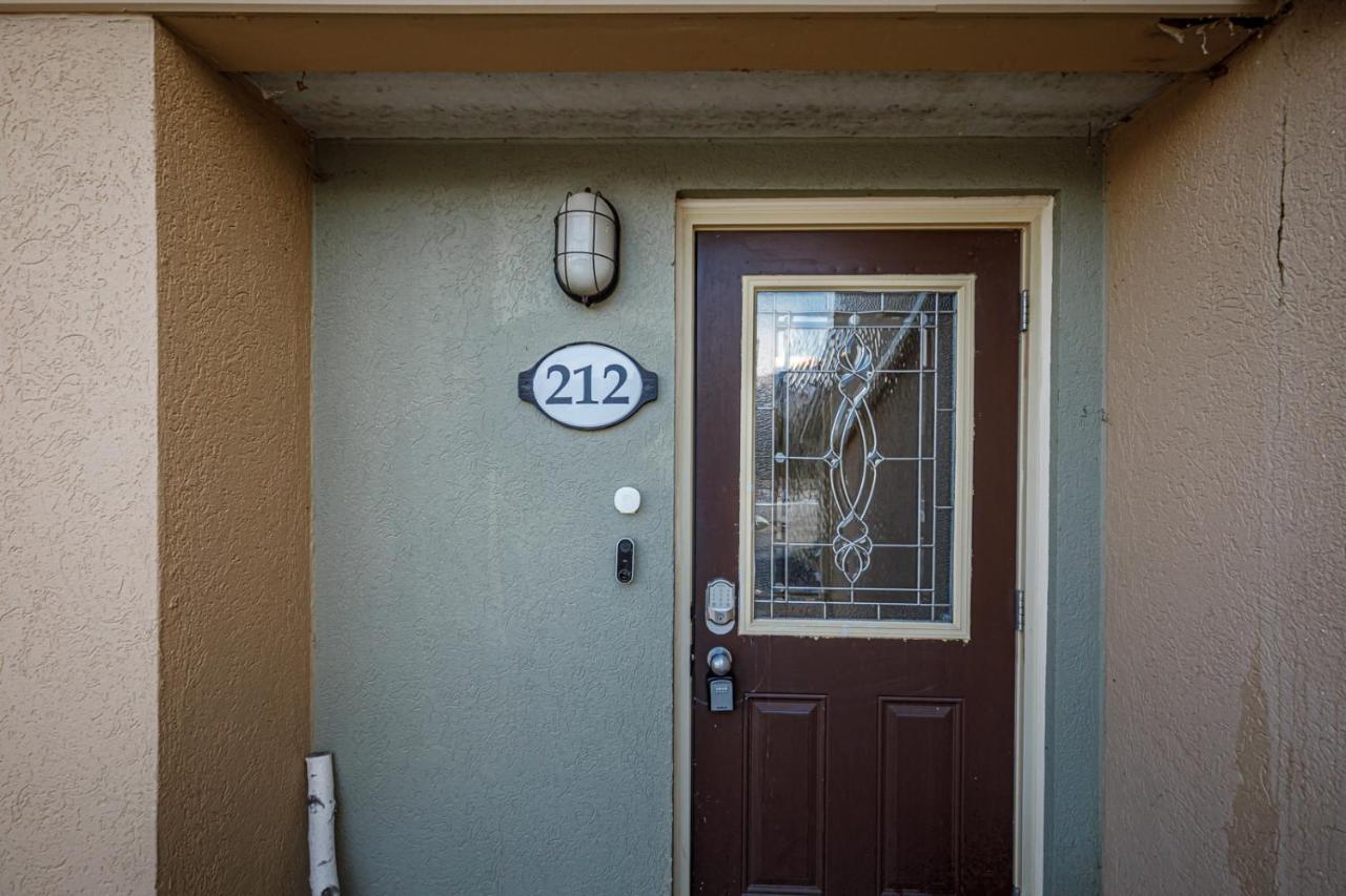 Stunning Townhouse - 3 Bdrm Blue Mountain Village Sauna! *