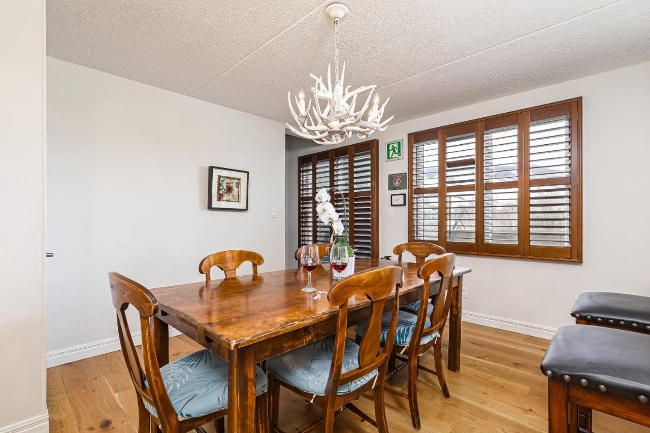 Stunning Townhouse - 3 Bdrm Blue Mountain Village Sauna! Holiday home