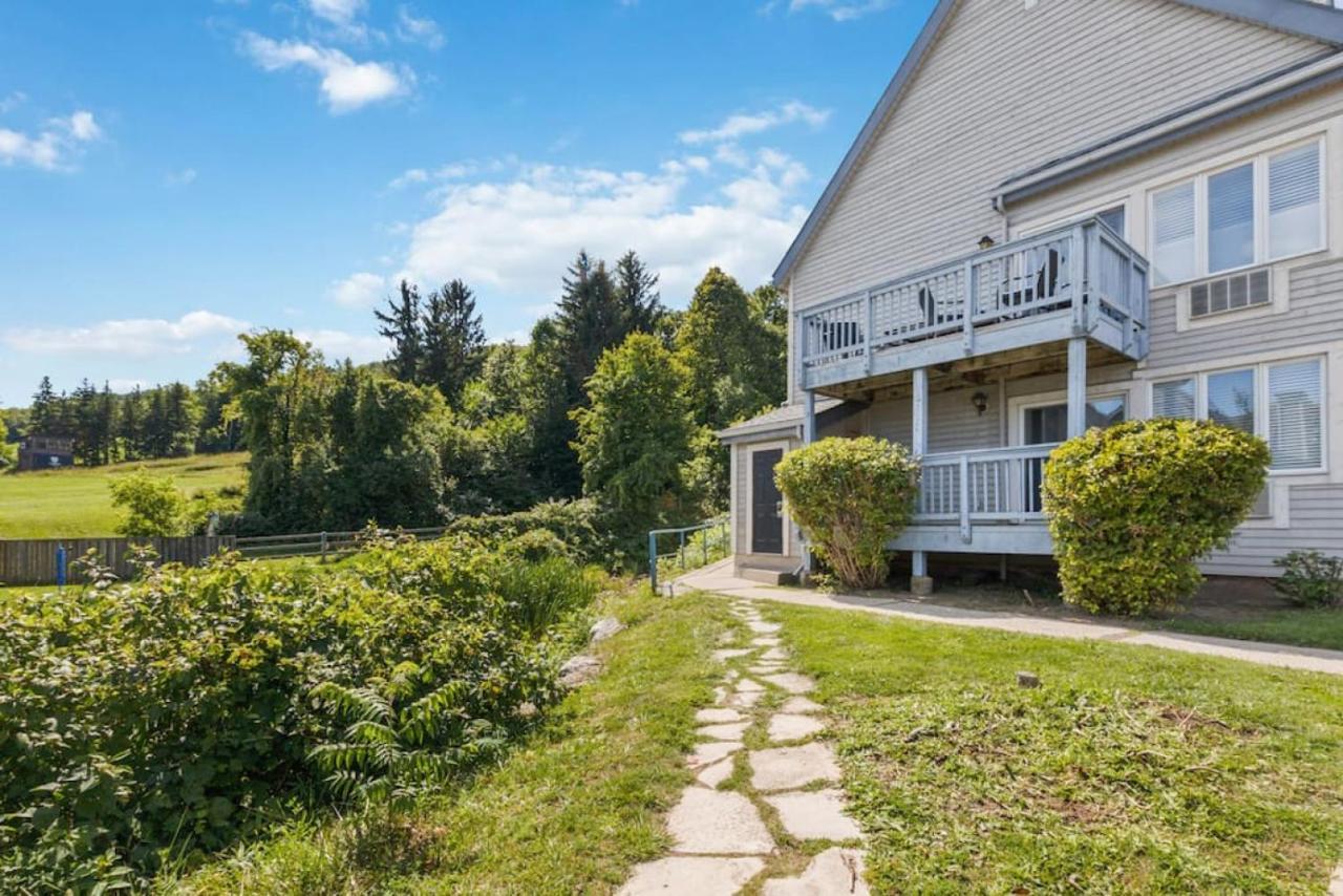 Holiday home Blue Mountain The Parker Slopeside *