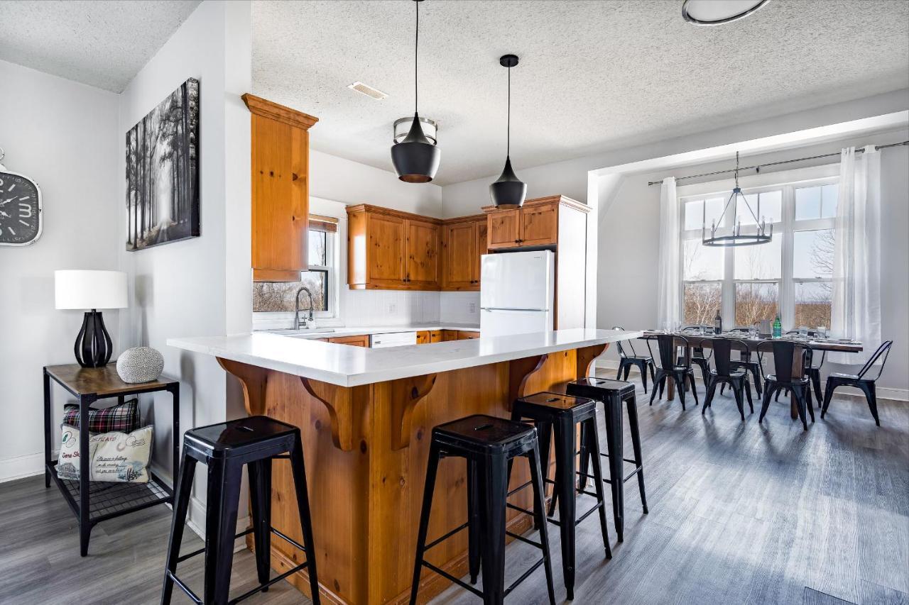 Apartment Beautiful & Bright 3 Bed Townhome Near Village Blue Mountains