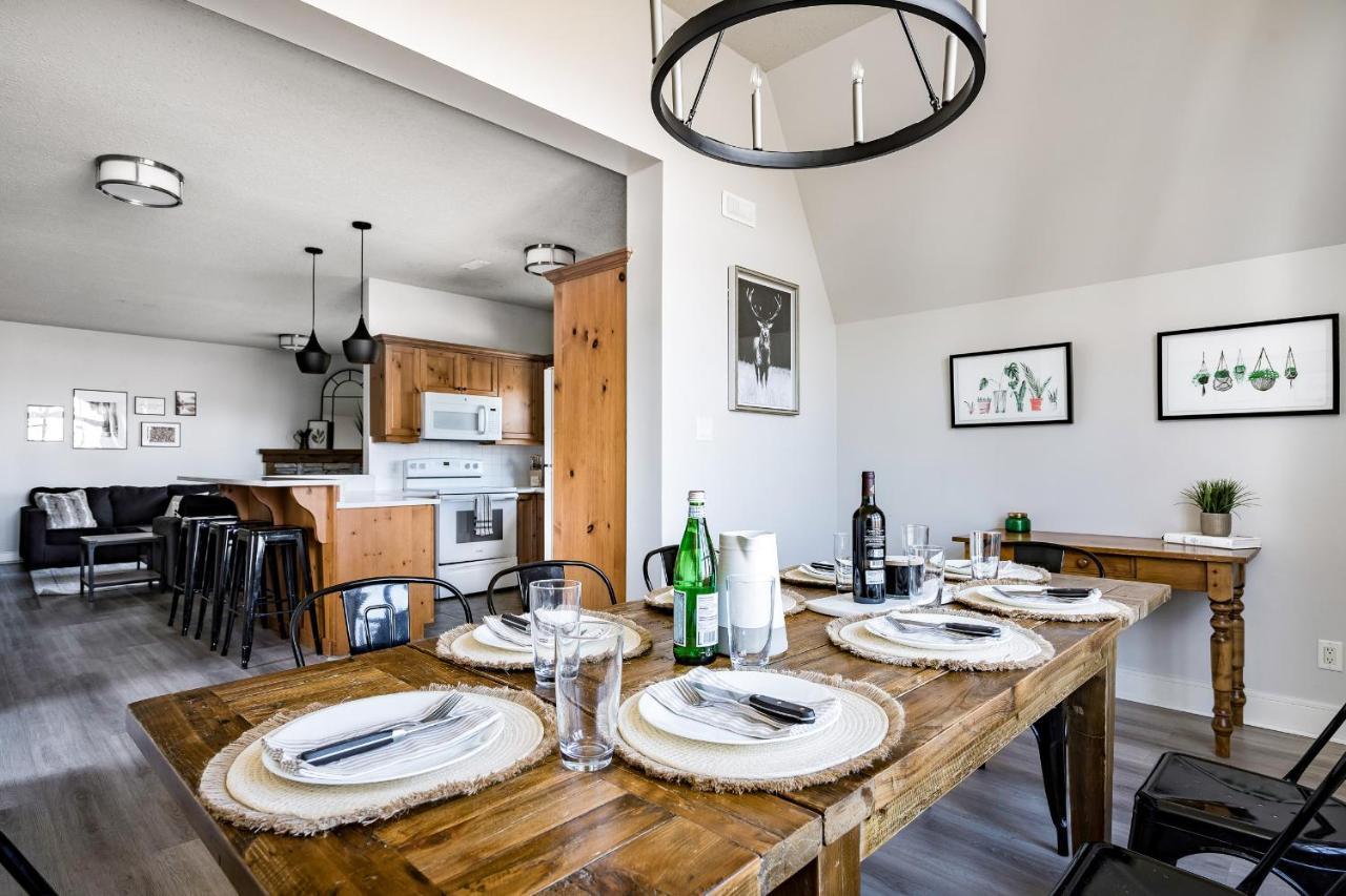 Beautiful & Bright 3 Bed Townhome Near Village * Blue Mountains