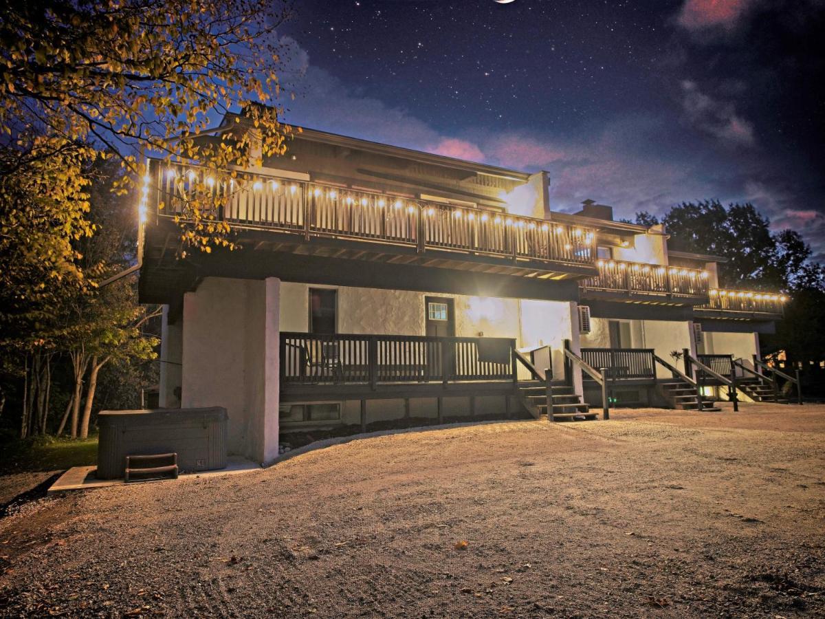 Chalet Gateside Modern Rustic 6-bedroom With Hot Tub, Near The Village *
