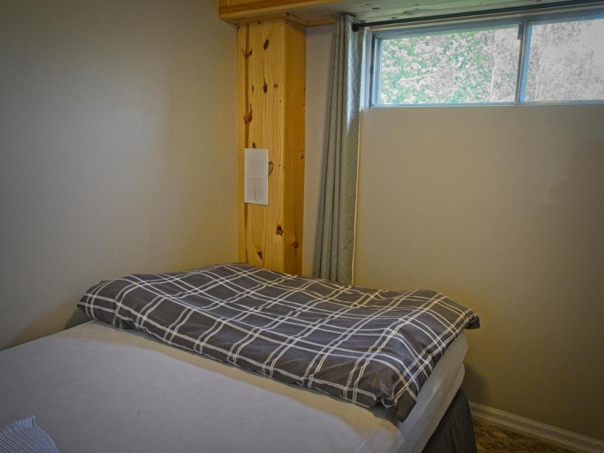 Gateside Expansive 6 Bedroom Hot Tub Near Village Blue Mountain