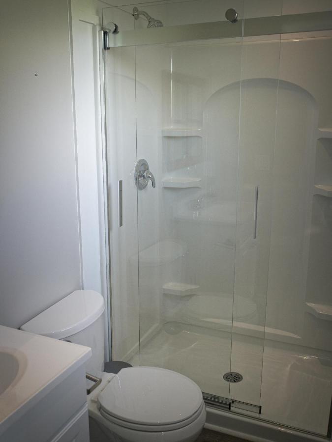 Gateside Expansive 6 Bedroom Hot Tub Near Village Blue Mountain *
