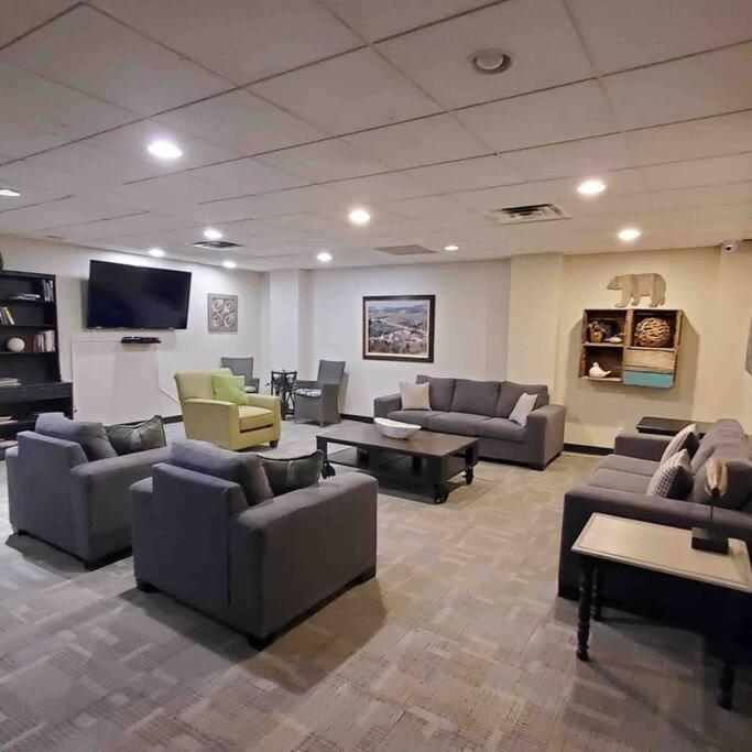 Blue Mountain Escape, Wifi, Base Of North Lift Holiday home *