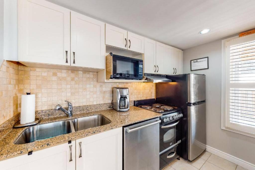 Steps To The Hill 1 Bedroom Cravetv *