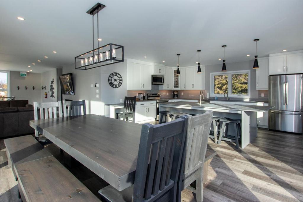 Chalet 107 Birchview Trail *