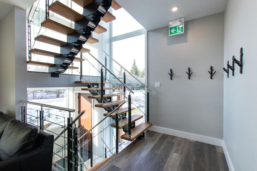 107 Birchview Trail * Blue Mountains