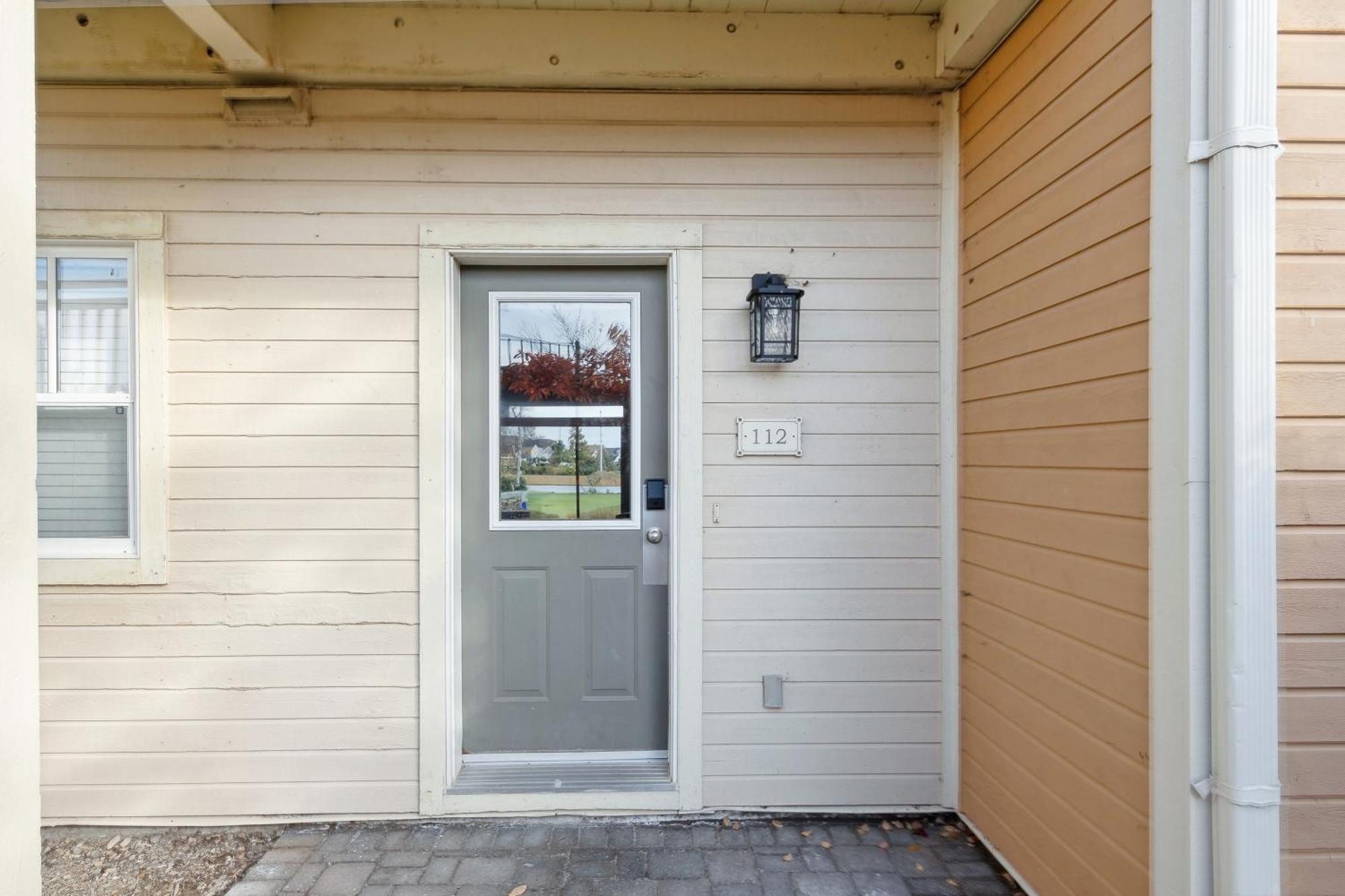 2 Bedroom Only Steps To The Village! Chalet Blue Mountains