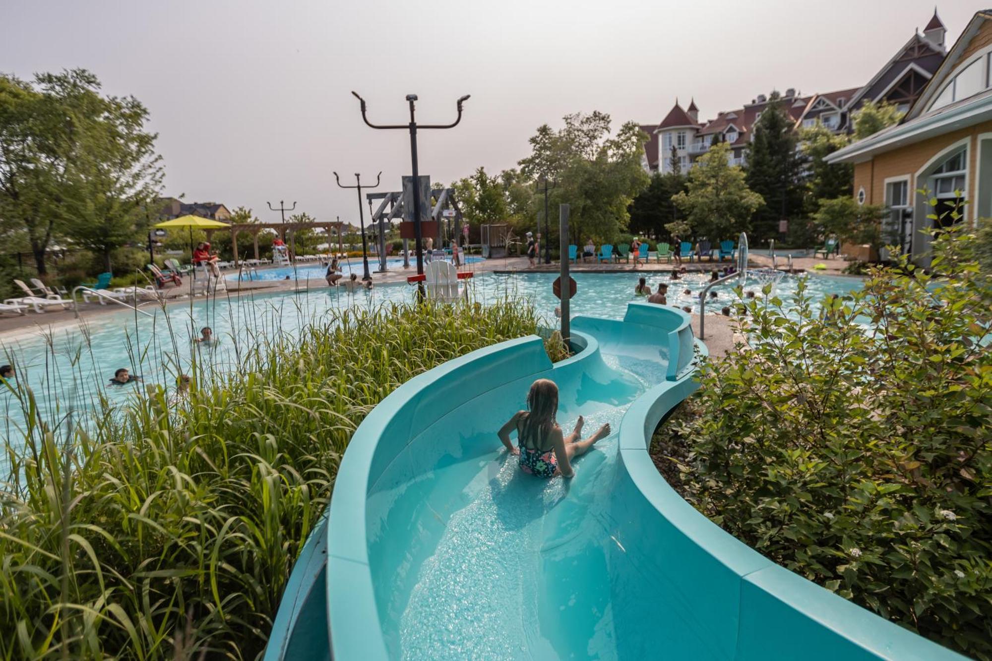 Blue Mountain Mosaic Hotel