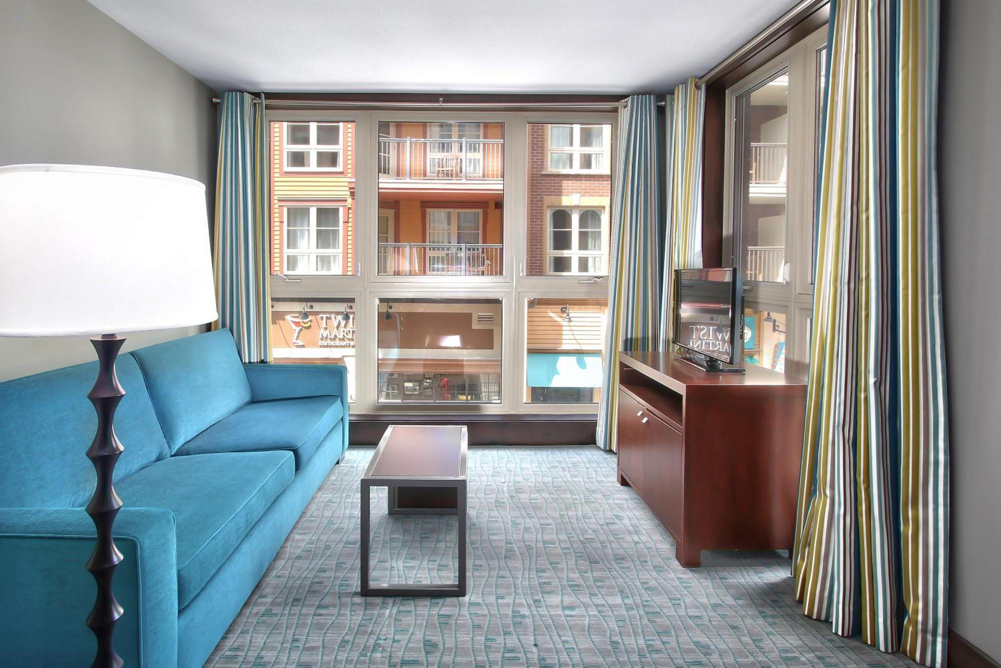 Hotel Blue Mountain Mosaic