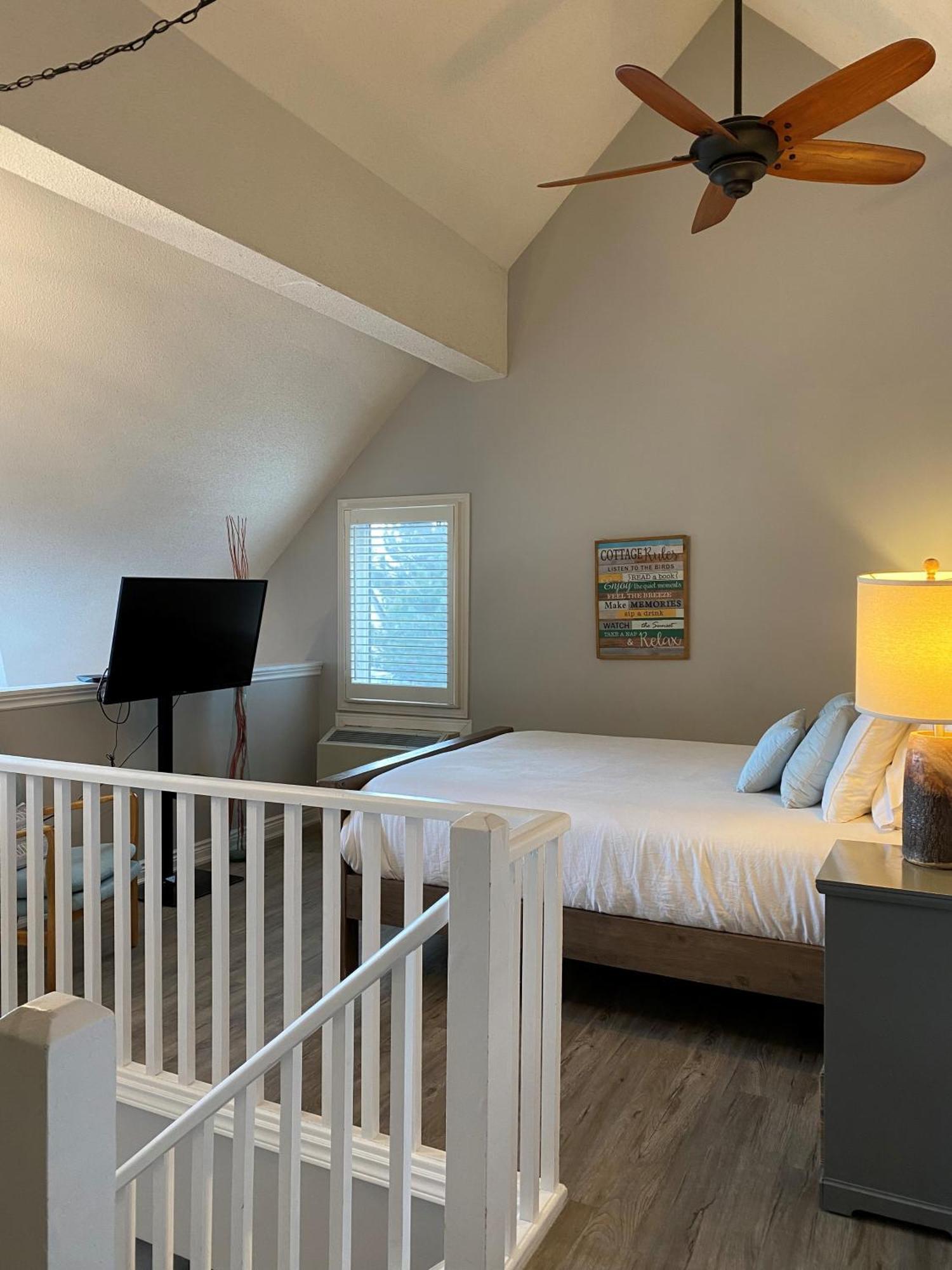 Blue Mountain 2 Story Loft Apartment Blue Mountains
