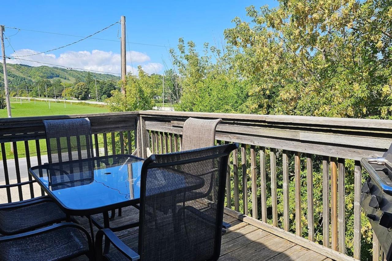 Just Steps From Blue With The Perfect View - 7br Chalet Blue Mountains