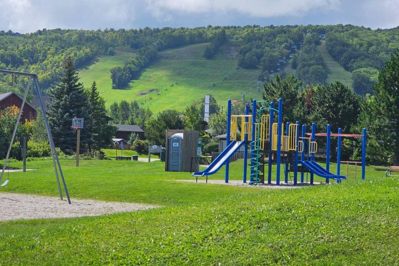 Chalet Just Steps From Blue With The Perfect View - 7br *